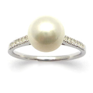 14K White Gold Freshwater Pearl Cubic Zirconia Ring.   #8302