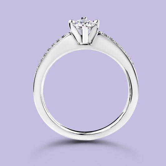 0.30 Carat White Gold Engagement Ring.