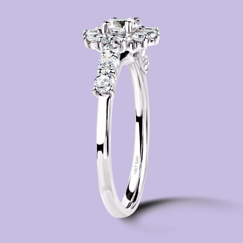 0.30 Carat White Gold Engagement Ring.