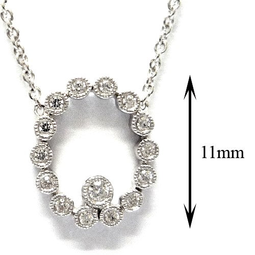 Feminine White Gold Necklace.